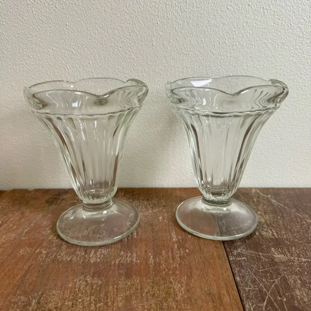 Pair‎ (2) Vintage Clear Ribbed Pedestal Glass Diner Parfait Sundae Glasses
